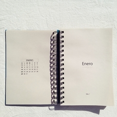 Imagen de Agenda 2 días por página Bauhaus Tapa Dura Ring Wire/ MODELO 11/ YELLOW CIRCLE