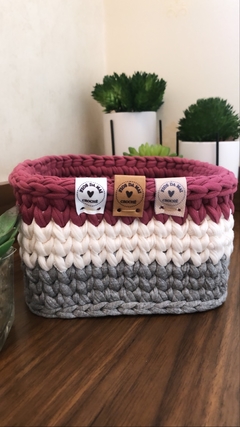 Etiqueta dobrada para crochês -ZETEX-LONA LEVE -POLY 50 unidades - comprar online