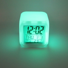 Relógio despertador de mesa Cube Led 7 Cores - comprar online