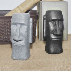 Cofre Estátua Moai Ilha de Páscoa na internet