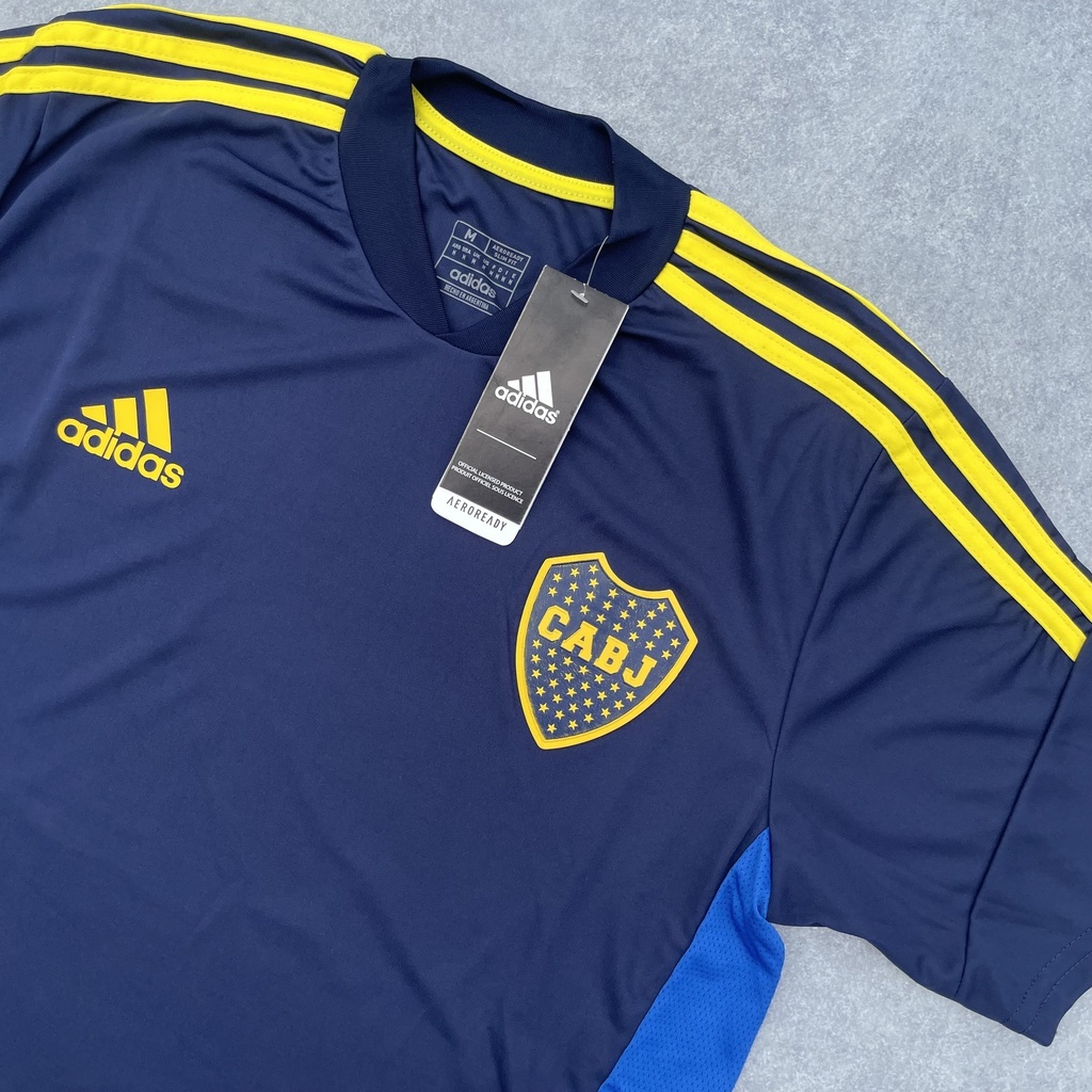 Ropa de entrenamiento de boca sale