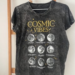 Remera Cosmic Lunar - comprar online