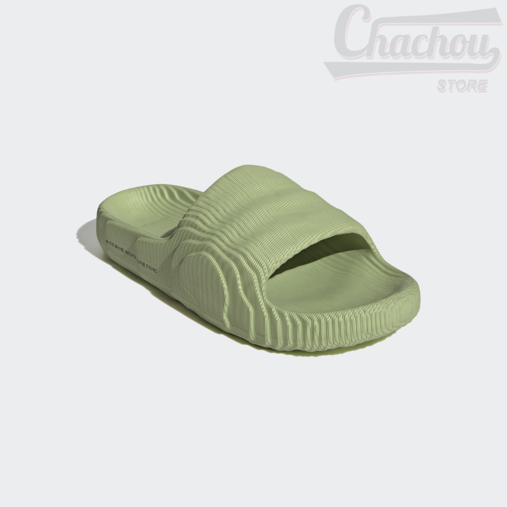 Chinelo Adilette 22 Slides Magic Lime Verde