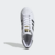 Adidas Superstar White na internet