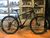 Bicicleta Raleigh 2.0 Rod 29 21v Shimano Disco Mecanico Negro Gris