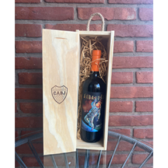 Caja de Vino personalizada + Vino Vagabundo