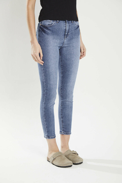 JEAN 301 SKINNY A25V0211 (KOXIS) - comprar online