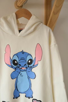 Buzo Oversize Stitch Surprise en internet
