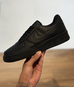 AIR FORCE 1 COURO PRETO - comprar online