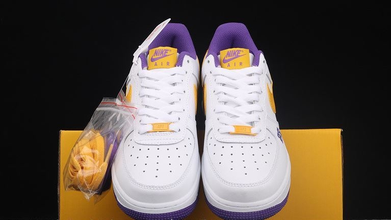 Tênis Nike Air Force 1 Low Lakers - Sportsneakers
