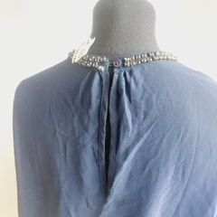 BLUSA CON APLIQUES - tienda online