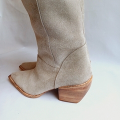 BOTAS ALTAS GAMUZA CUTYLA - comprar online