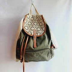 MOCHILA BRODERIE