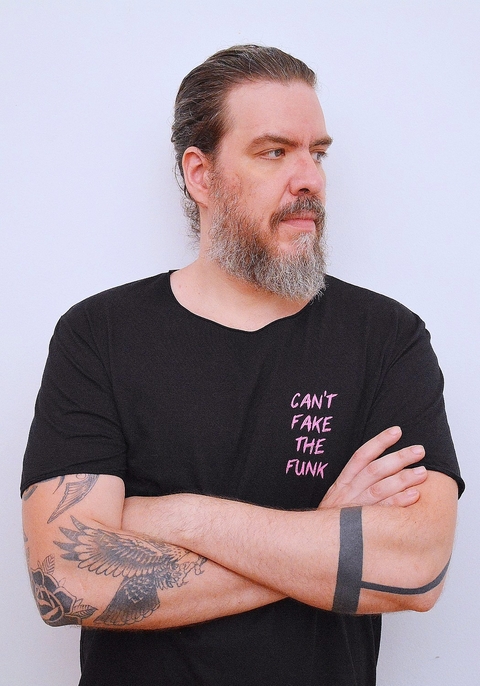 Camiseta Can't Fake the Funk