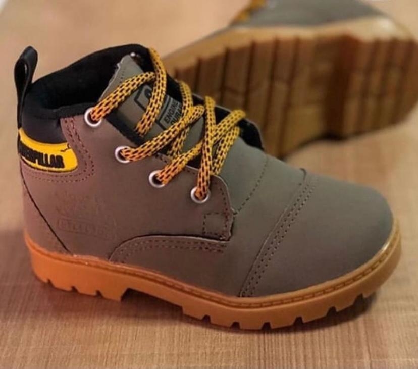 Bota Caterpillar Infantil