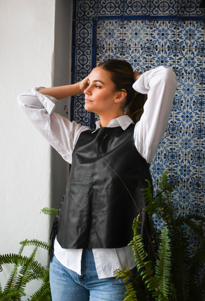 Top cuero mujer shop