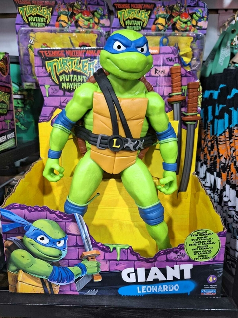 Leonardo - Giant - Teenage Mutuant NInja Turtules - Playmates Toys