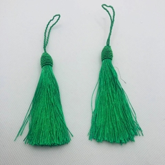 PINGENTE TASSEL COM TULIPA VERDE BANDEIRA - UNIDADE