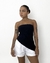 Conjunto Blusa Assimétrica Preta + Short Elástico Tricoline Branco - comprar online