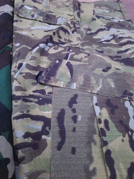 PANTALON TACTICO OFFICIAL ANTI-RASGO CAMUFLAD0 DIGITAL SELVA