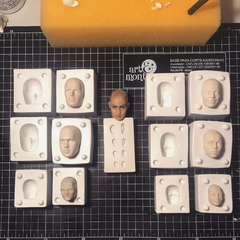 017-Kombo com 6 moldes rostos coleção humaninhos medidas a partir de 2,5cm a 3,5cm de altura