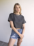 Remera Crop W Gris oscuro - comprar online