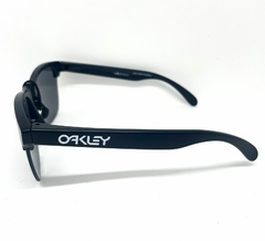 OAKLEY FROGSKINS LITE 937443 PRIZM ROAD - comprar online