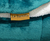Acolchado Flannel con corderito, marca LA BASTILLA, Color Petróleo - tienda online
