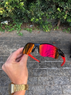 Flak preta sale e vermelha