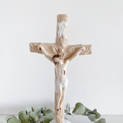 Crucifixo de mesa - branco na internet