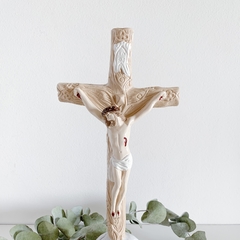 Crucifixo de mesa - colorido - Com Oração