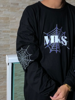 CAMISETA MANGA LONGA - MKS ARANHA - MANGA E COTOVELO - comprar online