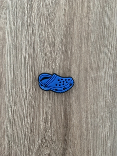 Pin Crocs - azul