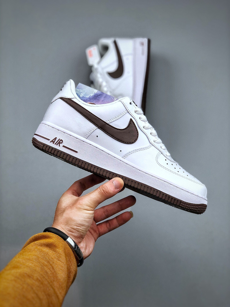 Difference between air force sales 1 07 and low