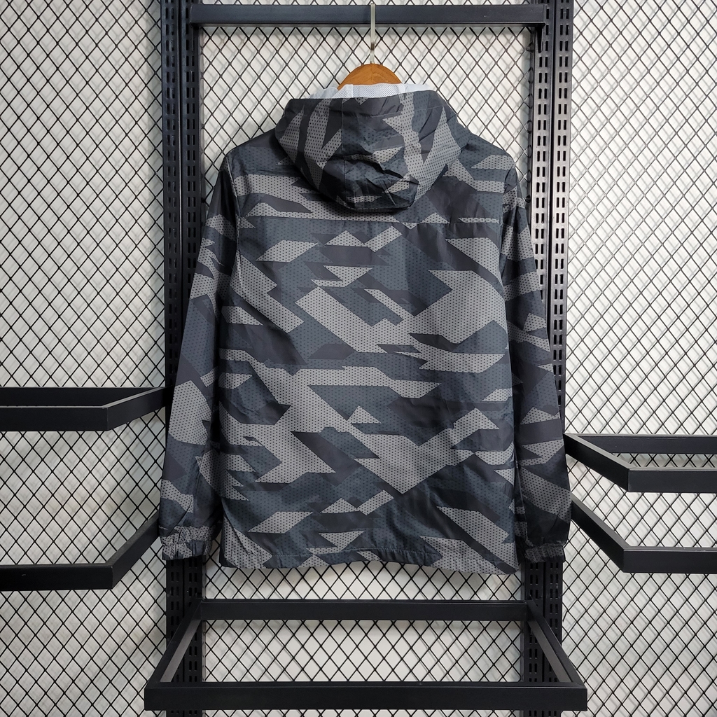 Jaqueta Corta Vento Nike Camuflada ClubsStar Imports