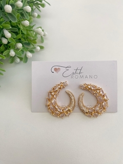 Brinco Oval com Zircônias e Microzircônias - Banhado a Ouro