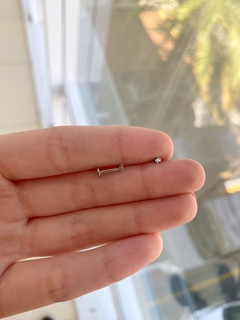 Piercing Reto Ponto de Luz Labret 2,5x9mm em Aço na internet