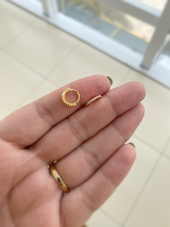 Piercing Argolinha Torção Cravejado 10mm em Aço Banhado a Ouro