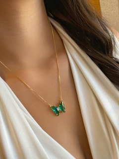 Colar Borboleta Zircônia Verde Esmeralda - Banhado a Ouro