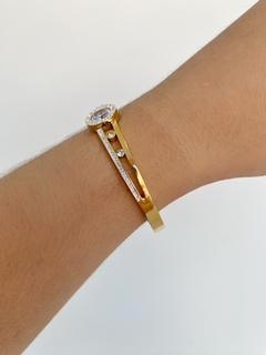 Bracelete Círculo Cravejado com Pontos de Luz - Banhado a Ouro - loja online