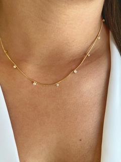 Choker 9 Zircônias Pendentes - Banhado a Ouro - Estilo Romano Semijoias 