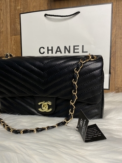 Chanel Chevron Premium na internet