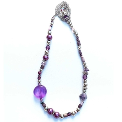 Collar de mujer violeta - accesorios de moda -