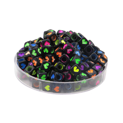 Plastico Cuadrado Corazon Fluo - comprar online