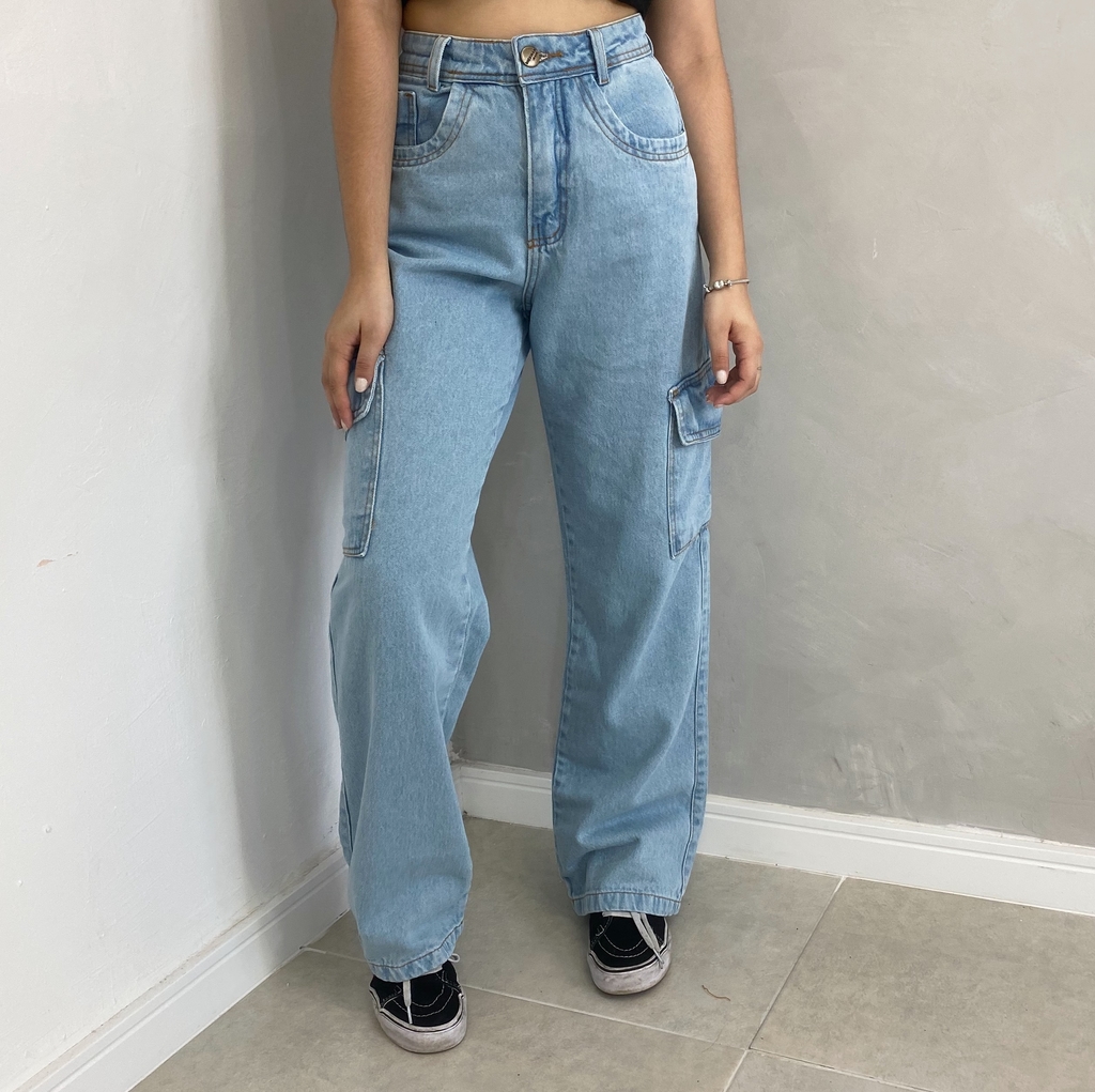 CALÇA WIDE LEG CARGO JEANS - Comprar em Borlone Store