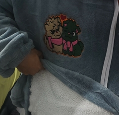 Imagen de sudadera con bordado BKDK