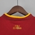 Camisa-titular-da-AS-Roma-2022-2023-e-lancada-pela-New-Balance-Masculino-Torcedor-Vermelho-