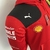 Casaco-Scuderia-Ferrari-Puma-2023-Vermelha-Santander-F1-Formula1-Masculina-Capuz-Lerclerc-sainz