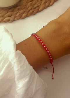 PULSERA RED VELVET.