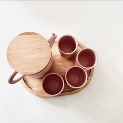 Té para cuatro. Tetera y cuencos en cerámica con bandeja y tapa de madera - tienda online